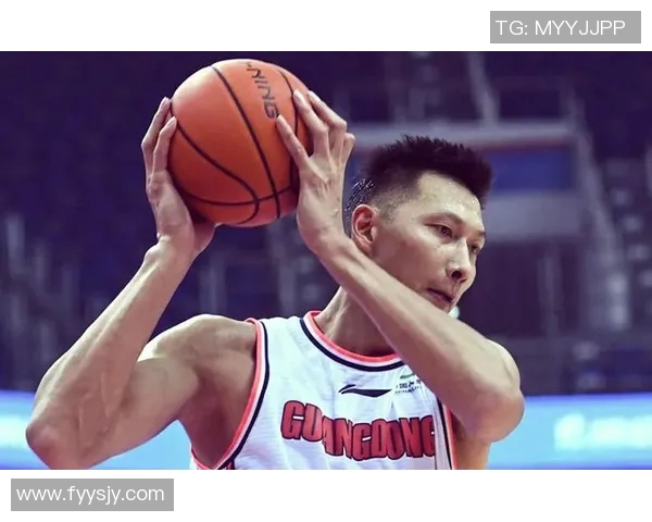 易建联：从CBA传奇到国际舞台的篮球巨星之路与未来展望